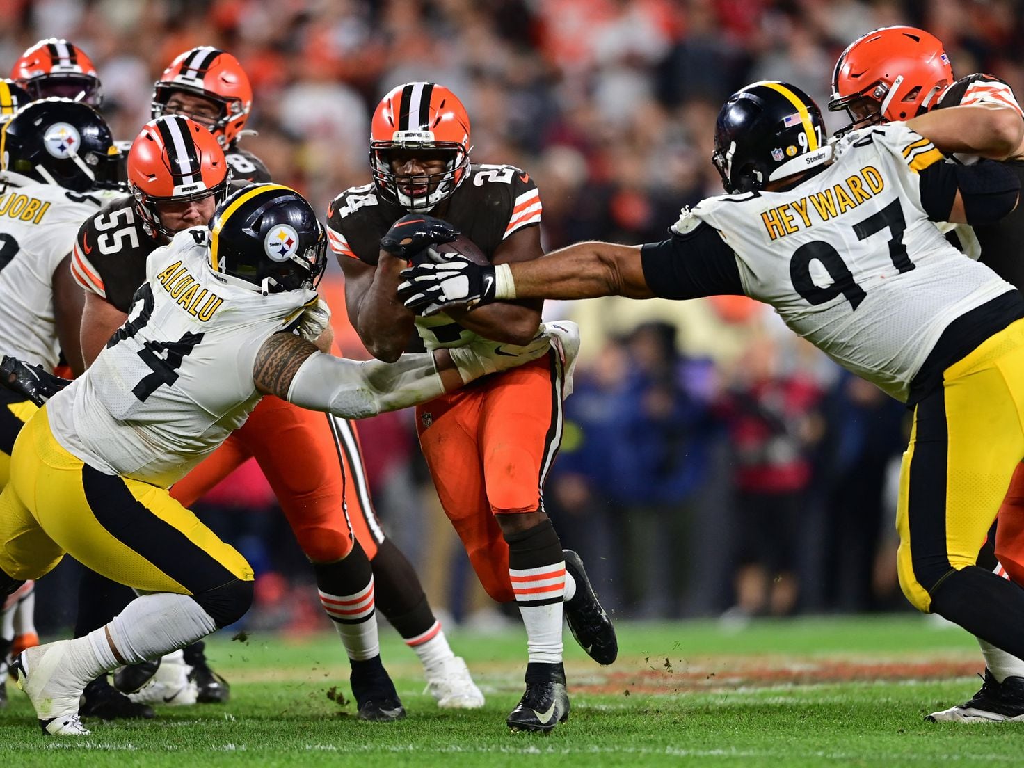 Steelers at Browns: How fast was the wind at the game? How does wind affect  field goals? - AS USA