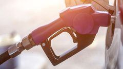 C&oacute;mo ahorrar dinero en el consumo de gasolina de un autom&oacute;vil