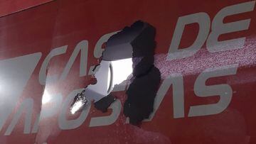Bus del Bahía de Hugo Rodallega sufre ataque con bomba
