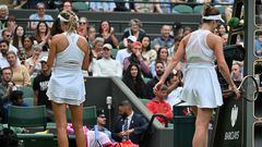 Las tenistas Victoria Azarenka y Elina Svitolina, durante su partido en Wimbledon.