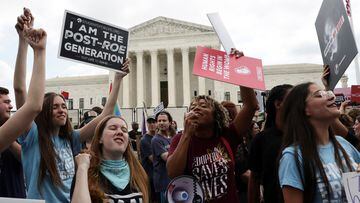 Corte Suprema anula Roe v. Wade y elimina el derecho constitucional al aborto en USA