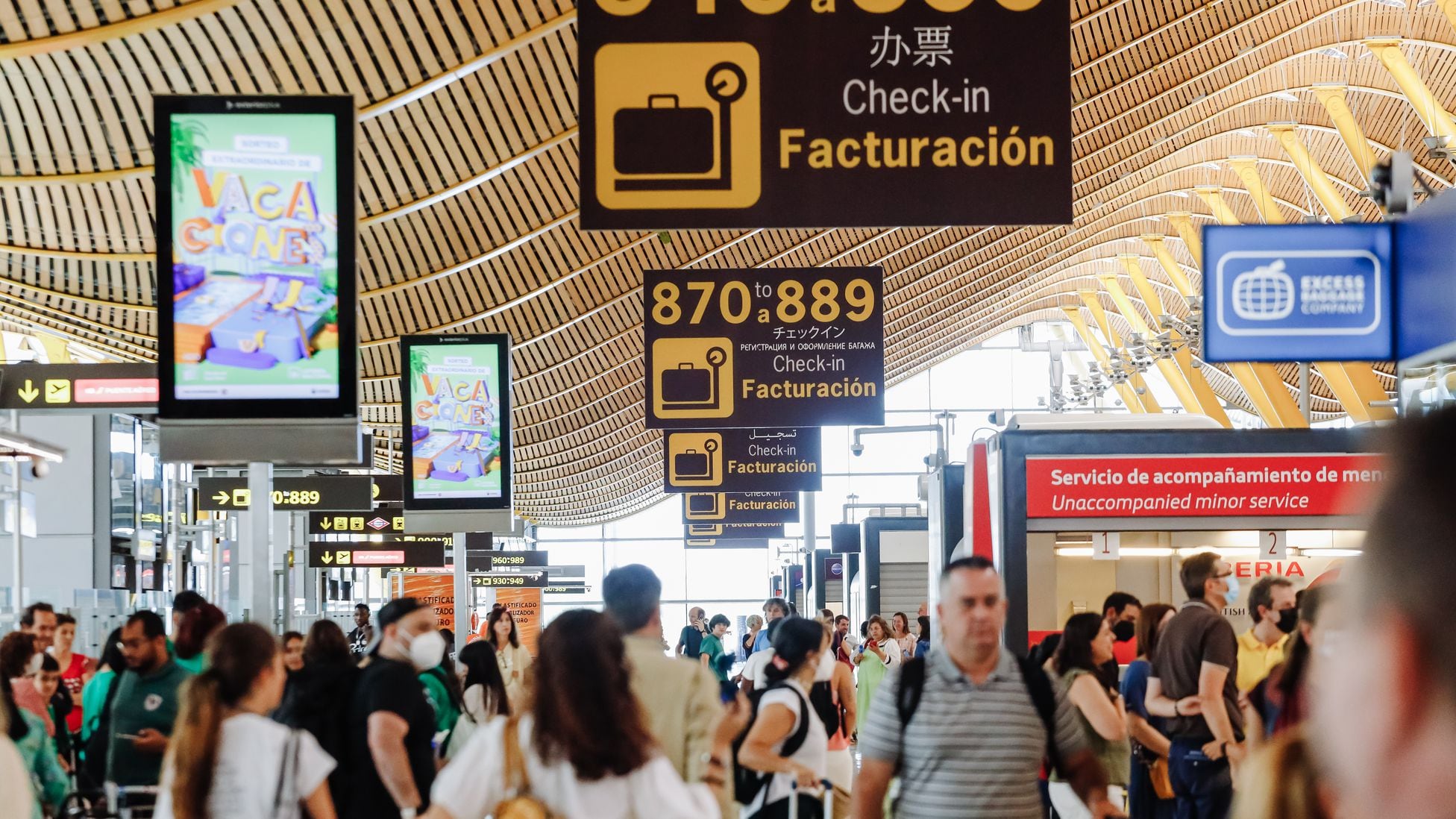 Qué se puede llevar y no en el equipaje de mano? Las políticas Iberia, Vueling... - AS.com