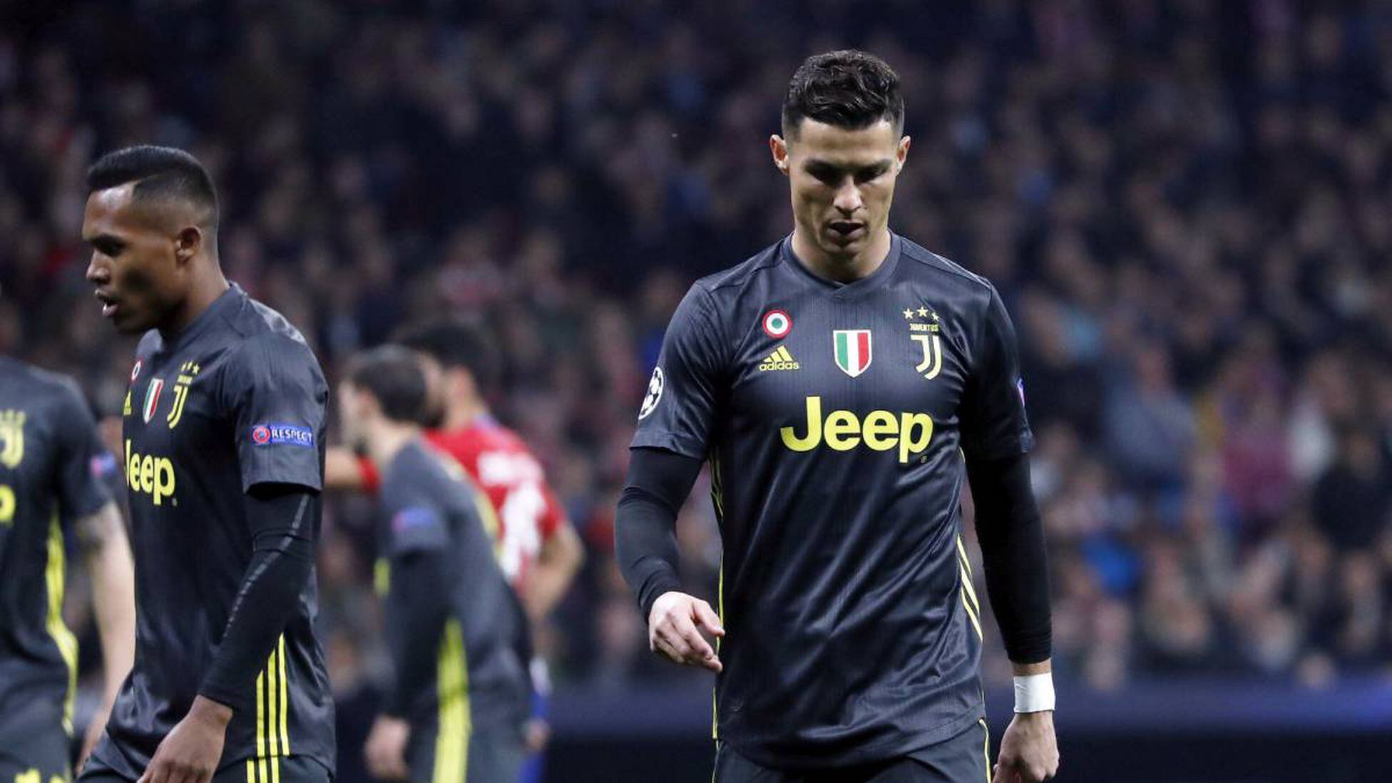 Por qué no Dar una vuelta presente EA explains why Ronaldo has been removed from FIFA 19 cover - AS USA