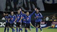 Los jugadores de Millonarios celebran el gol de Javier Reina frente al C&uacute;cuta Deportivo. 