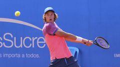 Nicol&aacute;s Jarry har&aacute; su debut en un torneo ATP este martes en Quito.