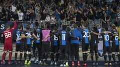 LINZ, AUSTRIA - AUGUST 20: Players of Club Brugge celebrate with their fans after winning the champions league play off 1st leg match between Linzer ASK and Club Bruegge with 0:1 at Linzer Stadion on August 20, 2019 in Linz, Austria. (Photo by Andreas Sch