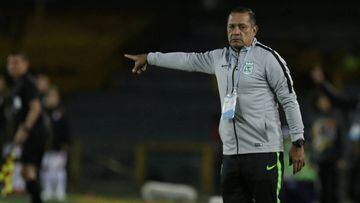 Jaguares oficializa a Pompilio Páez como su nuevo entrenador