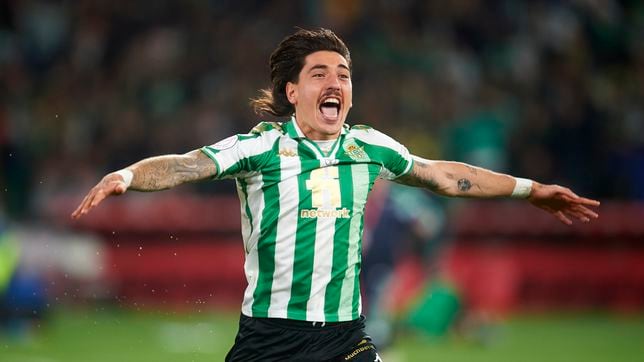 Bellerín traza su vuelta al Betis