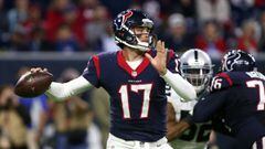 Jan 7, 2017; Houston, TX, USA; Houston Texans quarterback Brock Osweiler (17) drops back to pass during the fourth quarter of the AFC Wild Card playoff football game against the Oakland Raiders at NRG Stadium. Mandatory Credit: Troy Taormina-USA TODAY Sports