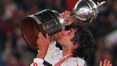 Francescoli en su momento m&aacute;s sublime con River: campe&oacute;n de la Libertadores en 1996.