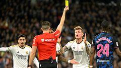 The German midfielder let loose on his latest podcast episode, where he made his thoughts clear on the referee for Real Madrid’s game against Sevilla.
