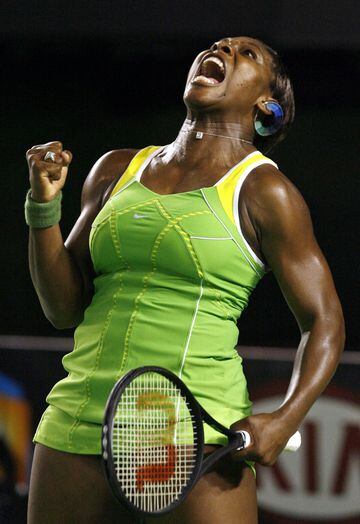 Serena Williams consiguió el Abierto de Australia en 2007 tras un espléndido partido frente a María Sharapova. Tras conseguir el punto de partido la tenista estadounidense lo celebró airadamente.