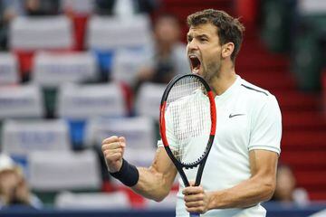 Battle | Grigor Dimitrov of Bulgaria fought all the way on day six of the 2017 ATP Shanghai Rolex Masters at the Qizhong Stadium.