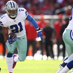 Festín de 'Zeke' Elliott ante unos San Francisco 49ers inoperantes