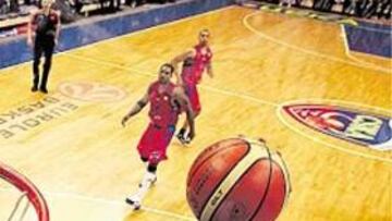 <b>BALUARTE. </b>Felipe Reyes, pieza clave en el repunte del Real Madrid.