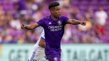 Cristian Higuita durante un partido con el Orlando City.