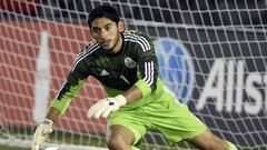 La larga amistad del arquero de México con jugador de Naval