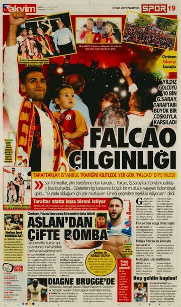 Falcao revolucionó Estambul con su llegada al Galatasaray