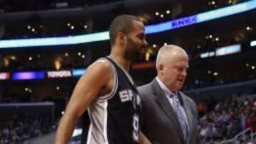 Parker aleja a New Orleans Pelicans de los playoffs