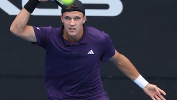 Jakub Mensik, en la final de Auckland.