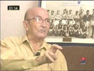 El recordado entrenador hizo gran parte de su carrera en Costa Rica, aunque también tuvo pasos por el fútbol de Perú y Panamá.