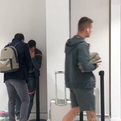 El llanto desconsolado de Santi Cazorla por el penalti fallado