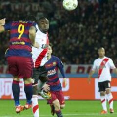 River trabaja en la renovación de Éder Álvarez Balanta