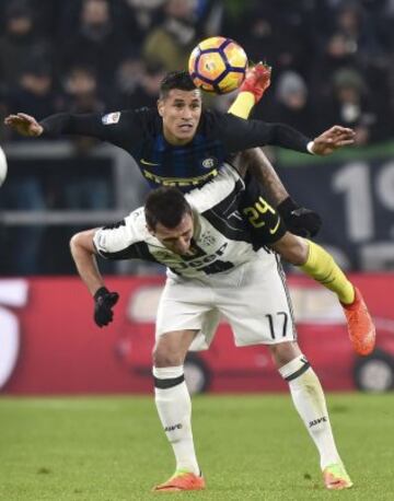 Cuadrado completa dos goles esta temporada.