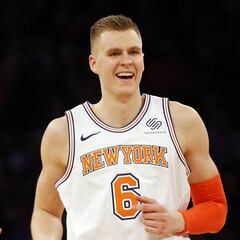 Lonzo brilla (17+8+6) y Porzingis gana (37+11+5) en la prórroga un Knicks-Lakers espectacular
