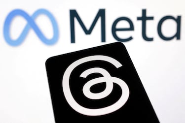 El escándalo de Meta y sus chatbots que podría colocar a la compañía estadounidense en serios problemas