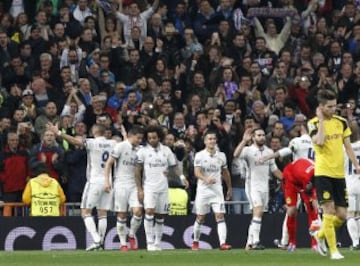 Benzema anotó el 1-0.