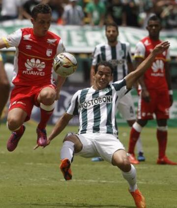 Nacional vence a Santa Fe y se acerca a cuartos