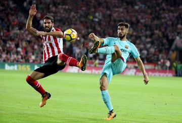 Raúl García y André Gomes.