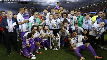 03/06/17 PARTIDO  FINAL CHAMPIONS LEAGUE 2017 CARDIFF
 JUVENTUS DE TURIN - REAL MADRID 
 CELEBRACION CAMPEON COPA TROFEO ALEGRIA