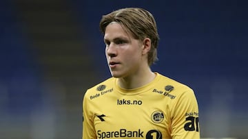 Milan sign Jens Petter Hauge after Europa League showcase