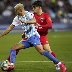 Aguado asentado en el Numancia