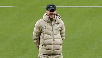 Simeone, sonriente en el entrenamiento.