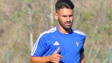 El Cádiz le da la baja al atacante Enrique Márquez