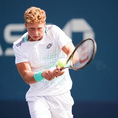 Landaluce, único superviviente español en el torneo júnior