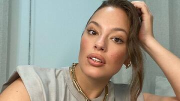 La modelo de talla grande Ashley Graham conquista las redes con un desnudo integral