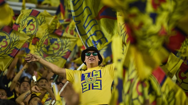 América llega a Monterrey con todo y serenata