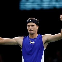 Zverev vuelve a la final y le quita el número dos a Alcaraz