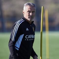 Cuatro partidos de sanción a Escribá por un caso heredado del Elche