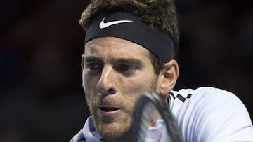 GK15. BASILEA (SUIZA), 25/10/2017.- El tenista argentino Juan Mart&iacute;n del Potro en acci&oacute;n frente al tenista portugu&eacute;s Joao Sousa hoy, mi&eacute;rcoles 25 de octubre de 2017, durante un partido de primera ronda del Torneo de Basilea de 