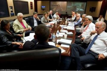 ? Official White House Photo by Pete Souza
https://www.flickr.com/photos/whitehouse/