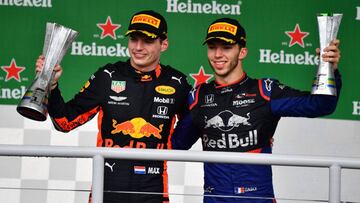 Verstappen y Gasly en el podio de Interlagos.