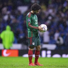 La tercera es la vencida: ‘Chino’ Huerta falla en dos ocasiones un penal