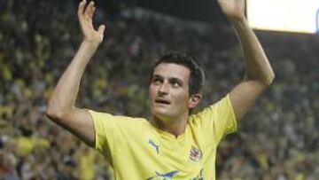 <strong>GOLEADOR.</strong> Joseba Llorente logró un doblete ante el Valencia.