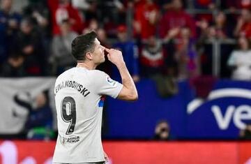 El gesto de Lewandowski que le ha costado la sanción de tres partidos.