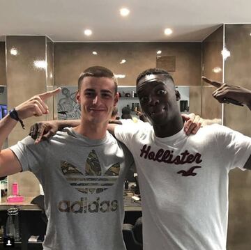 Kepa e Iñaki Williams se unieron a sus compañeros y se raparon la cabeza como muestra de apoyo a Yeray para ayudarle a superar la enfermedad que estaba pasando. Ambos se encontraban de vacaciones tras jugar con España la Eurocopa Sub-21 en Polonia.